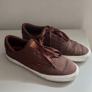 Men’s Brown Faux Leather Levi’s Low-Top Sneakers